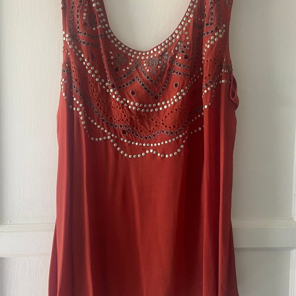Plenty by Tracy Reese Embroidered & Embellised top with metal studs - size M